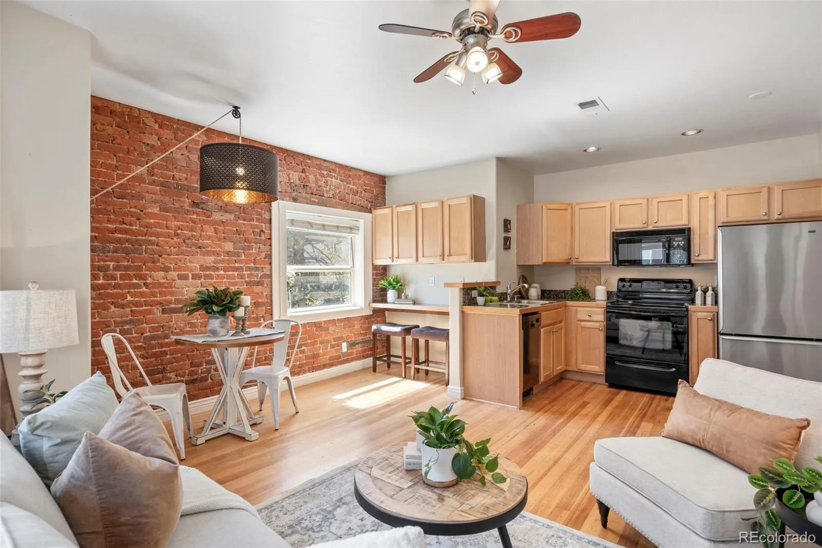 04092026073628 1600 9