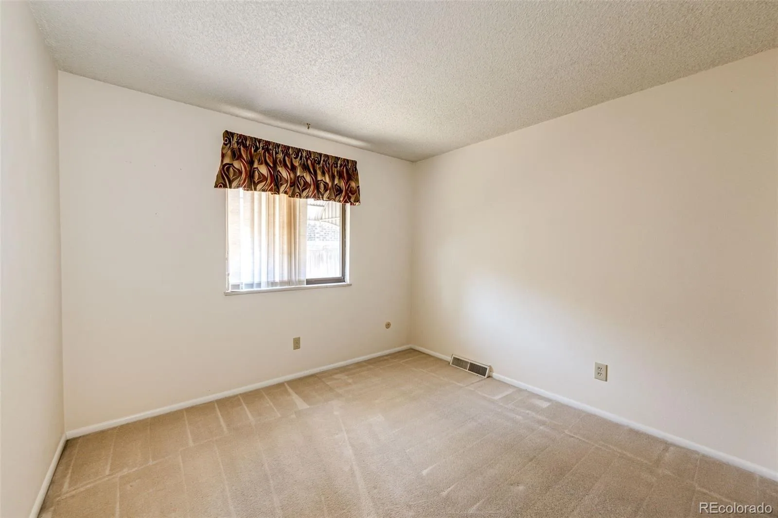 8965 W 78th Avenue Arvada CO 80005 | MLS #REC4107167 07272026010228 1600 13