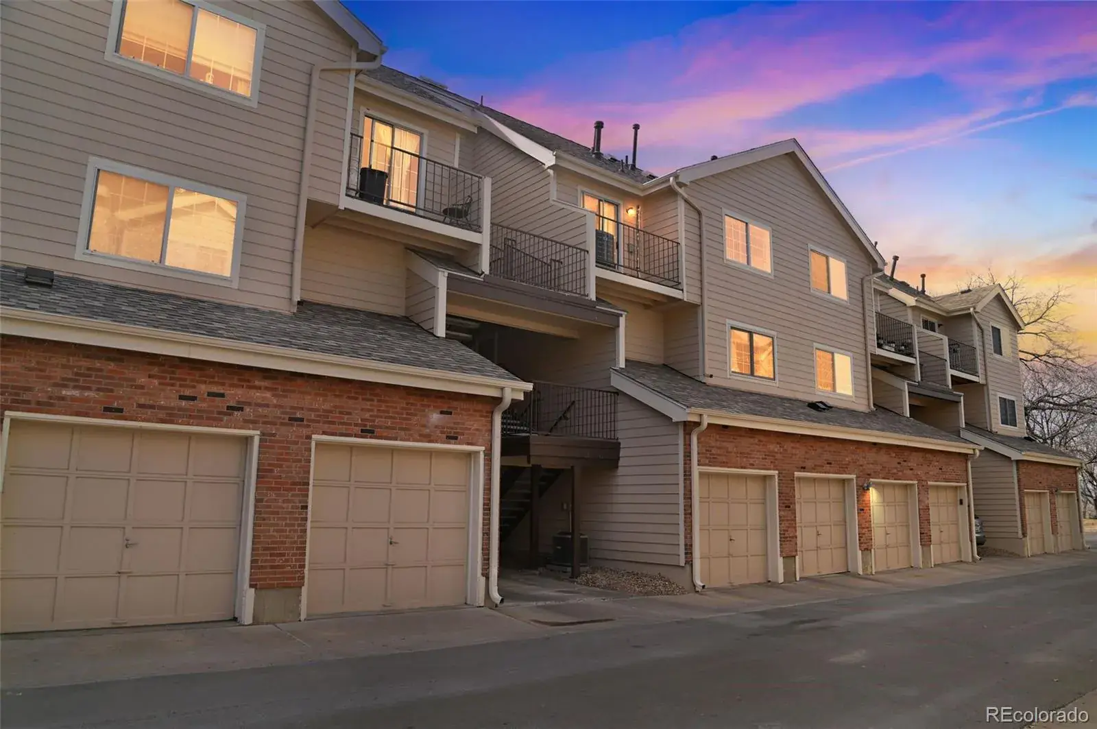 13873 E Lehigh Avenue #C Aurora CO 80014 MLS #REC4107549 02262026011611 1600 34