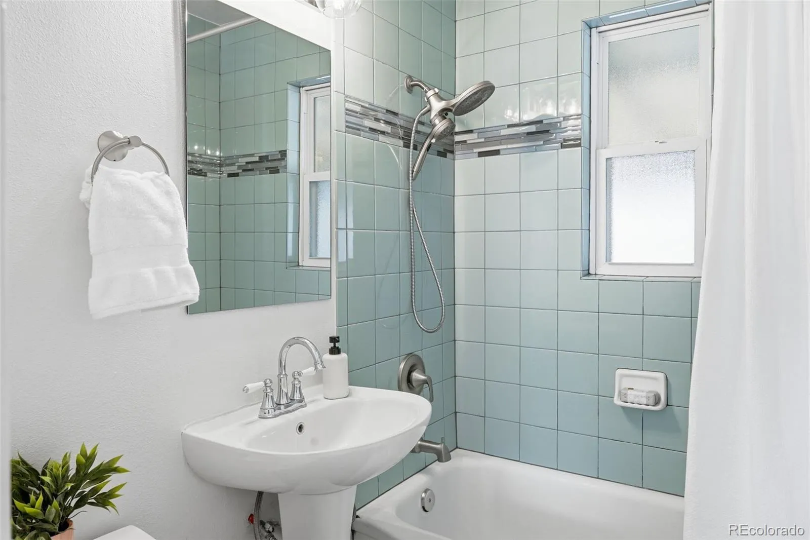 04112026154849 1600 17