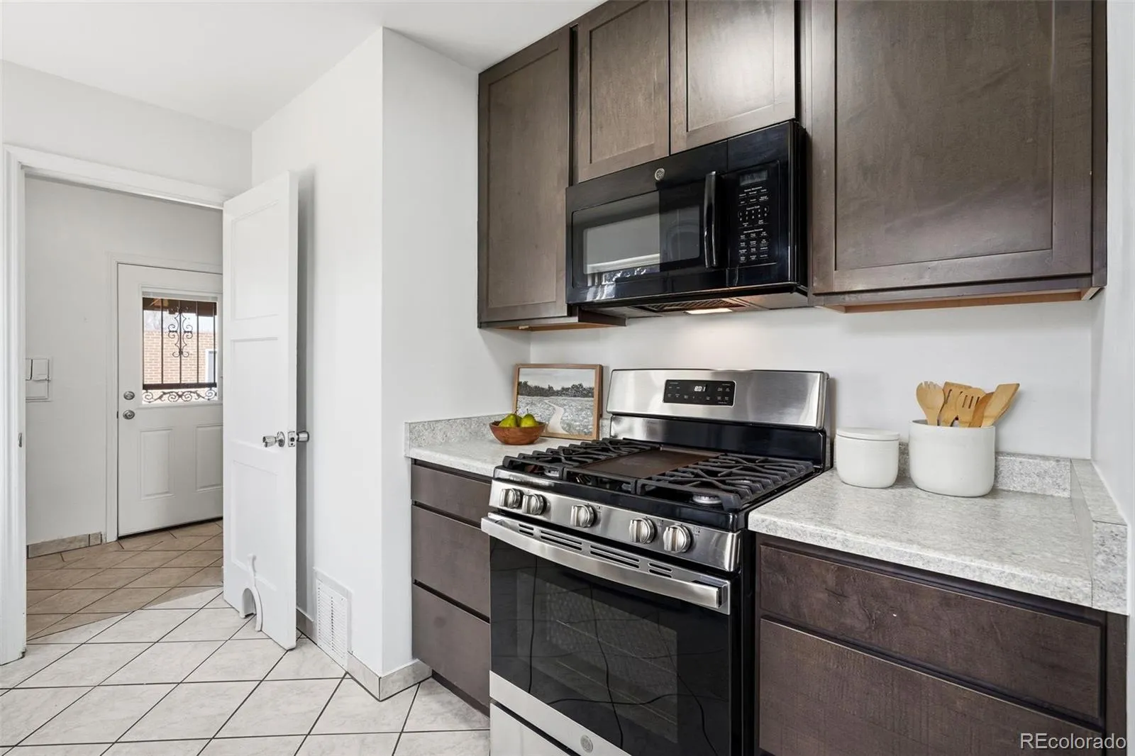 04112026154849 1600 9