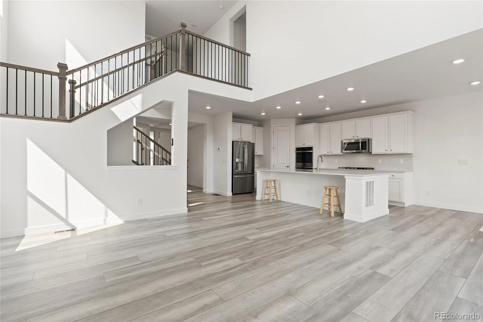3387 Fellswoop Court Castle Rock CO 80108 MLS #REC4108596 08052026132358 1600 5