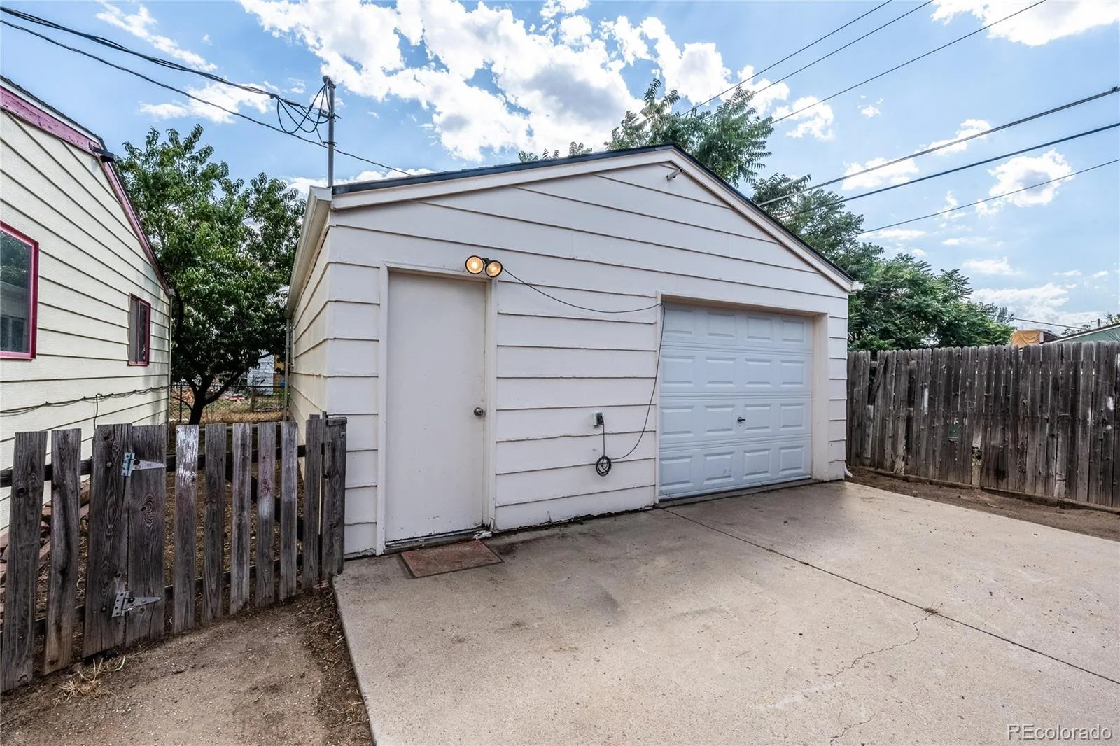6461 Hudson Street Commerce City CO 80022 | MLS #REC4110341 08032026214822 1600 28