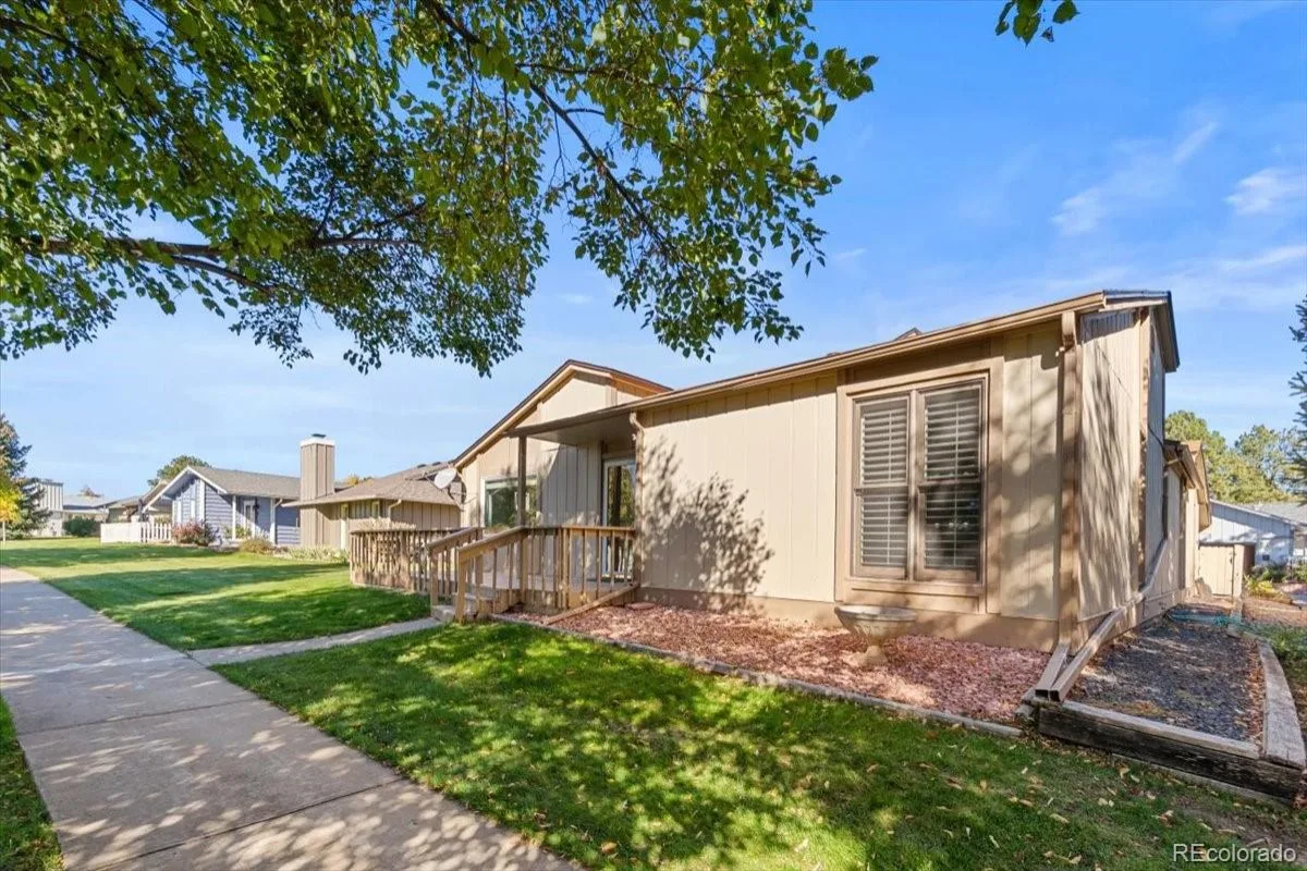 51 Douglas Drive Broomfield CO 80020 MLS #REC4110700 07152026164216 1200 35