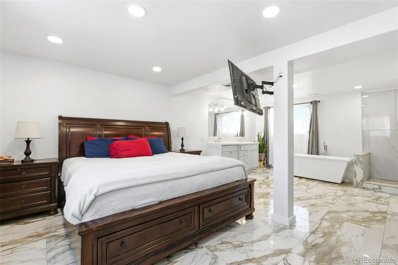 03272026000538 1600 18