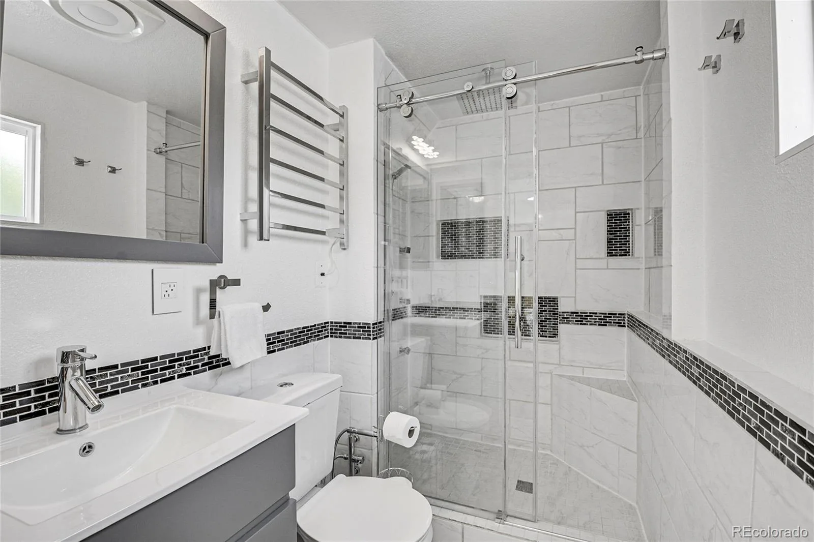 3021 S Helena Street Aurora CO 80013 | MLS #REC4113958 08302026210415 1600 46
