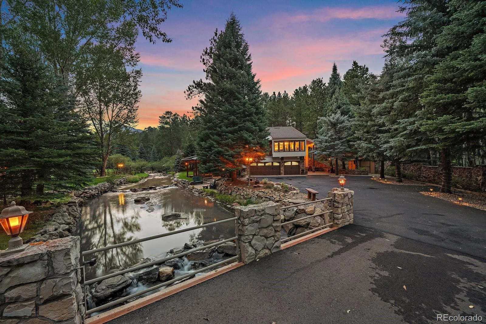 34393 Upper Bear Creek Road Evergreen CO 80439 | MLS #REC4114307 08112026132510 1600 4