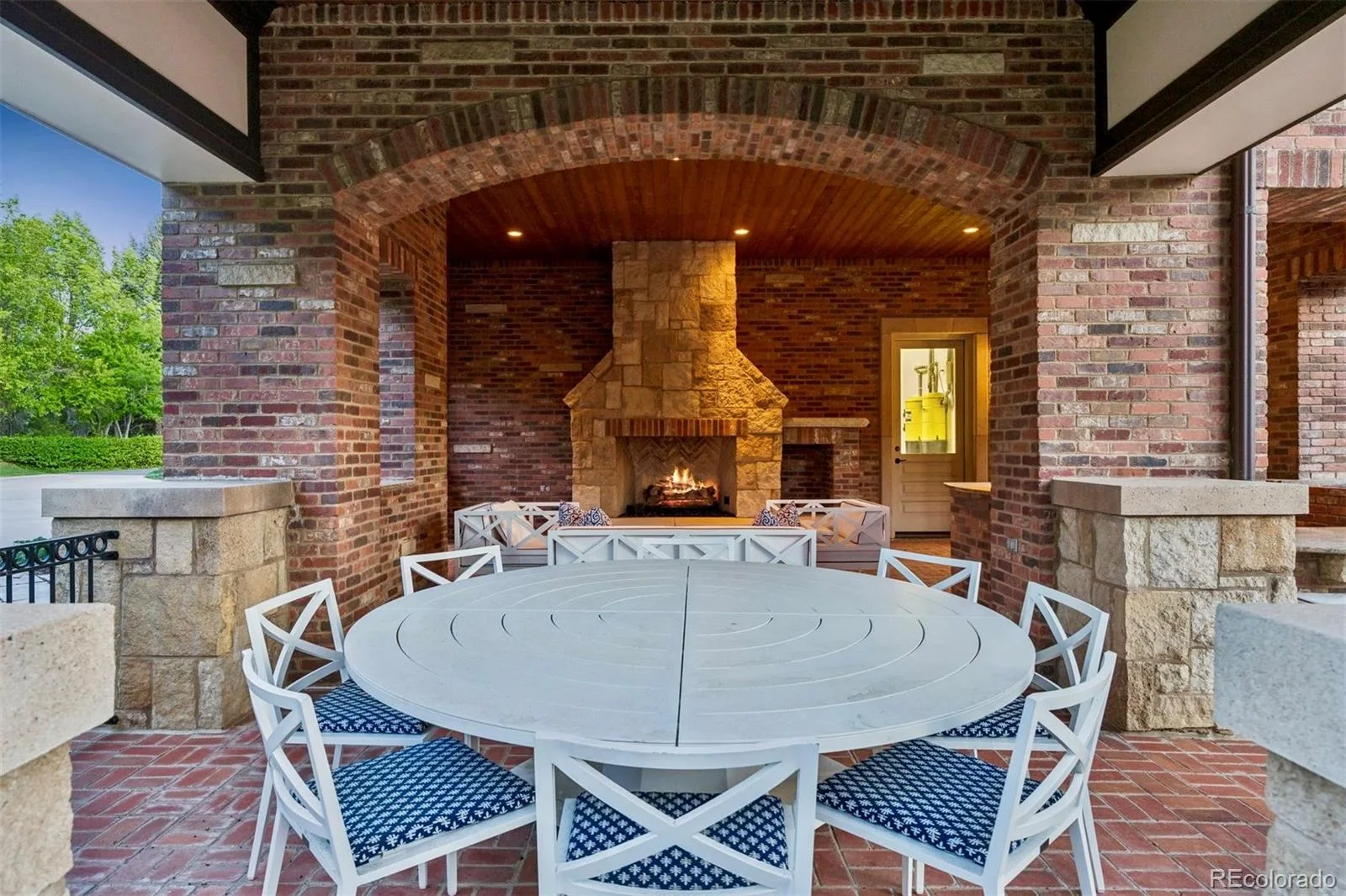26 Cherry Hills Park Drive Cherry Hills Village CO 80113 | MLS #REC4114632 08122026215837 1600 41