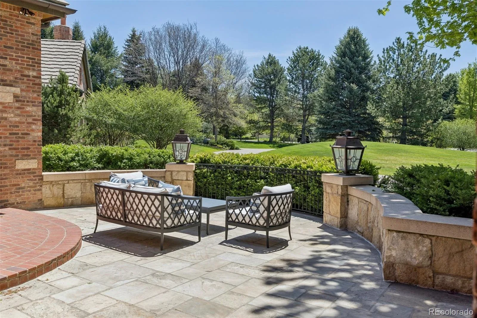 26 Cherry Hills Park Drive Cherry Hills Village CO 80113 | MLS #REC4114632 08122026215837 1600 45