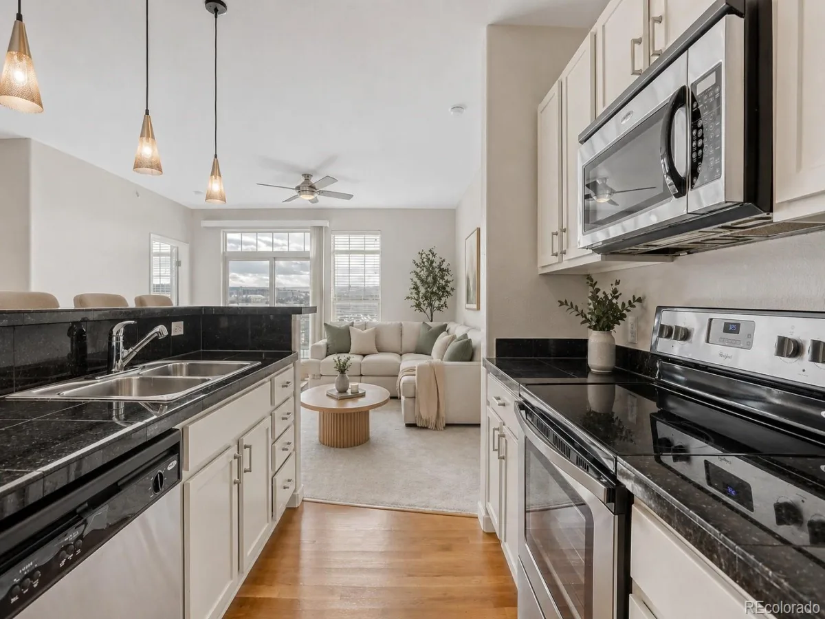 13456 Via Varra #411 Broomfield CO 80020 | MLS #REC4117388 06292026172145 1200 4