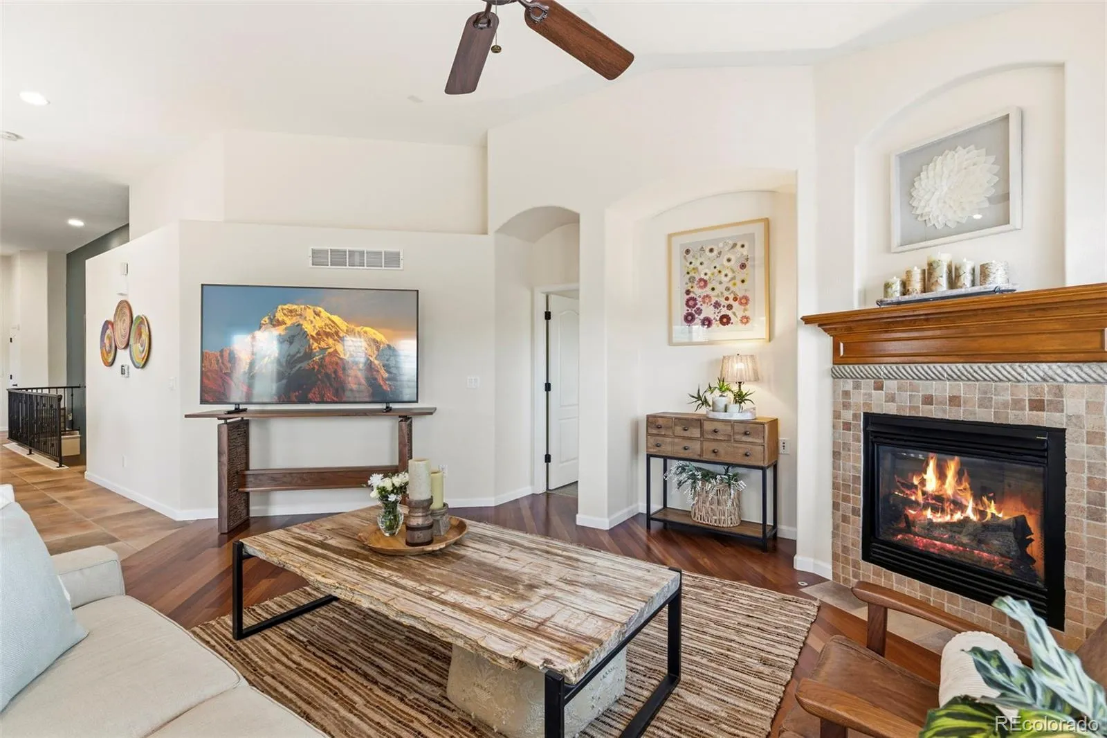 22783 E Davies Drive Aurora CO 80016 MLS #REC4118552 04172026154805 1600 15
