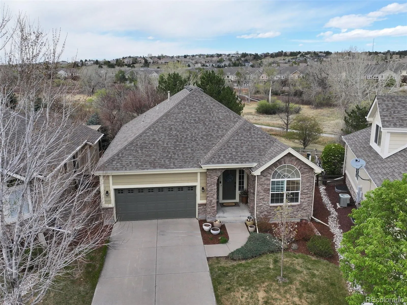 22783 E Davies Drive Aurora CO 80016 MLS #REC4118552 04172026154805 1600 44