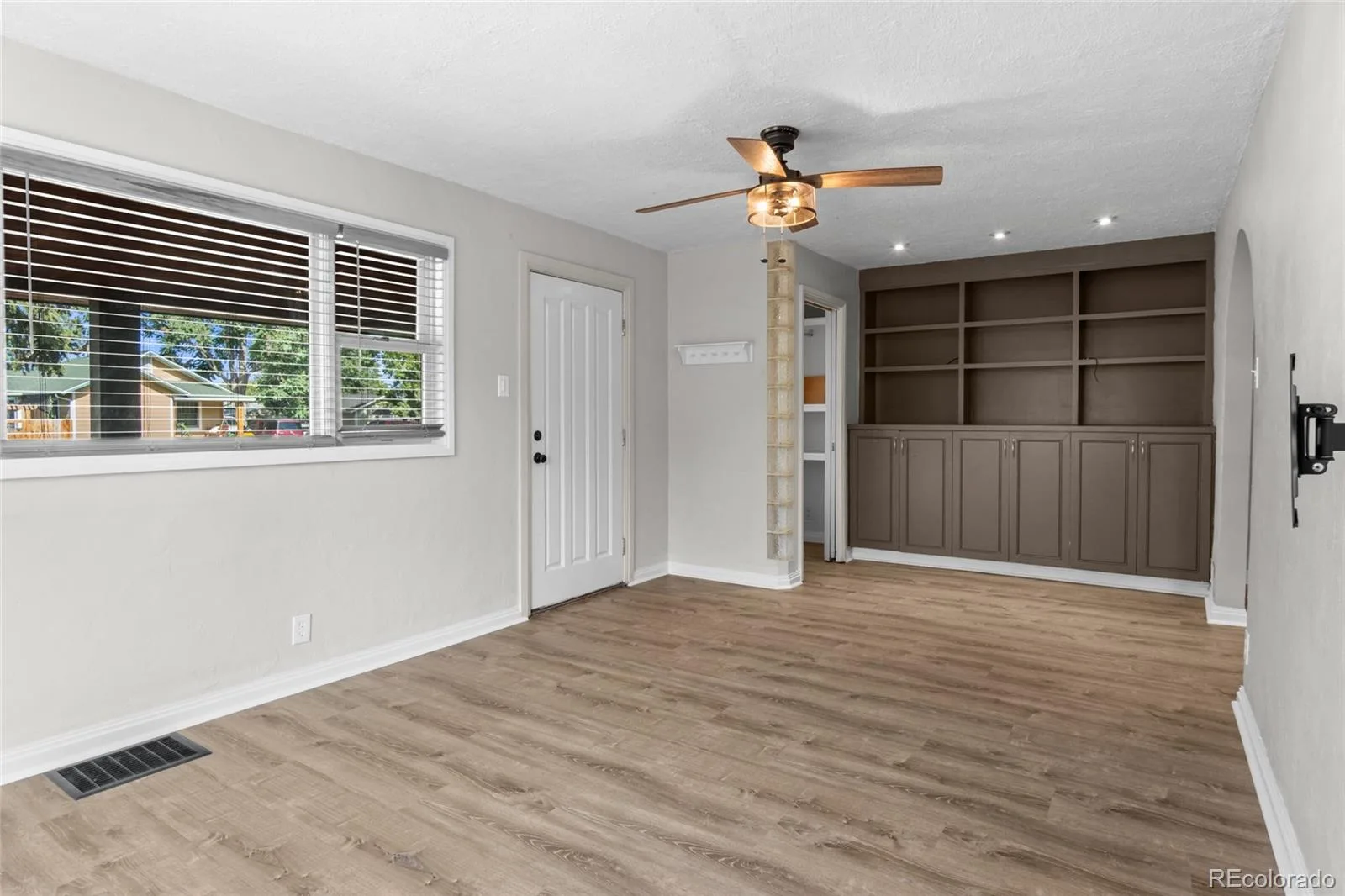 4058 S Lincoln Street Englewood CO 80113 | MLS #REC4118745 08212026153107 1600 6