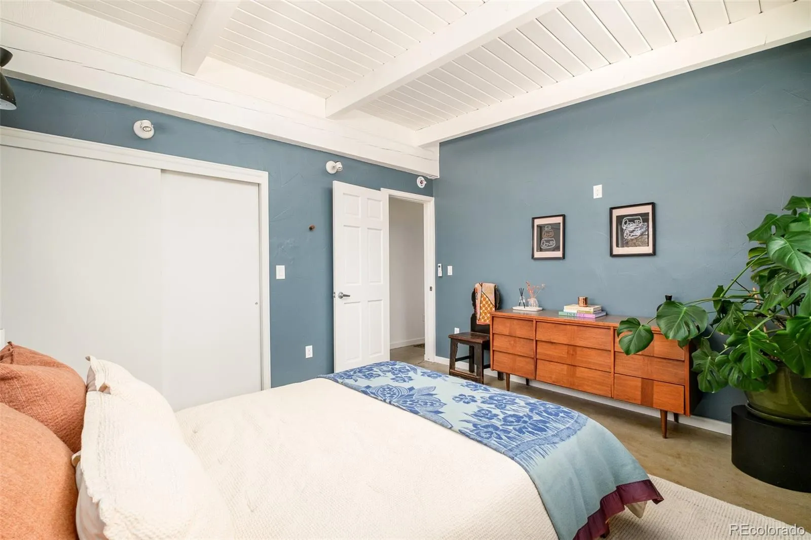 04212026210642 1600 20