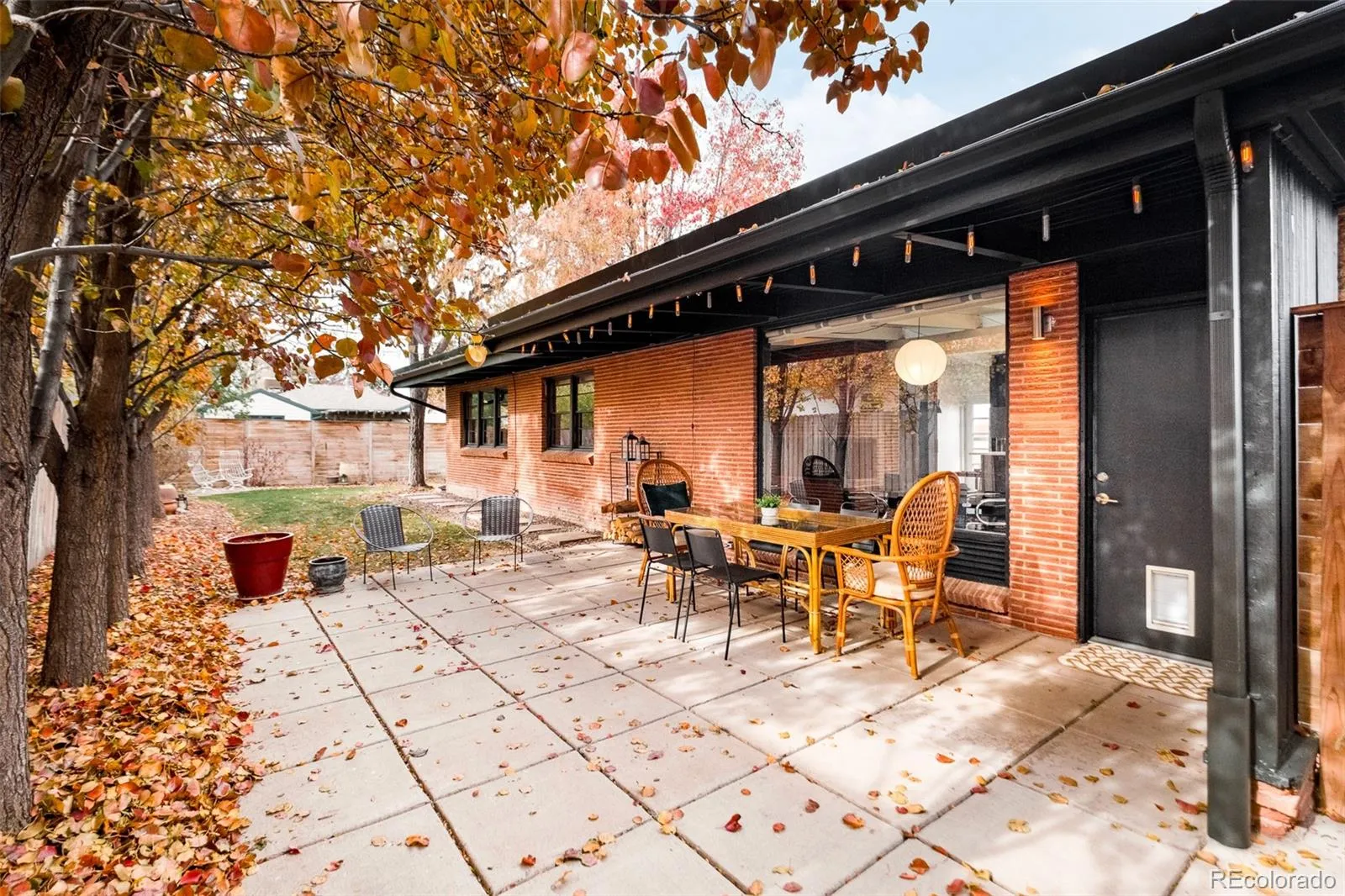 04212026210642 1600 30