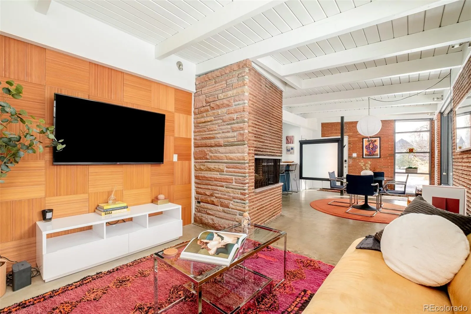 04212026210642 1600 9