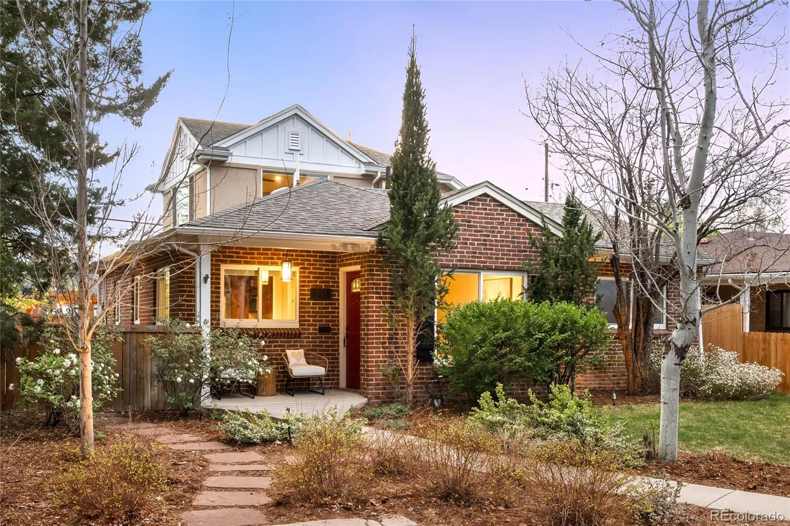 04092026214016 1600 0