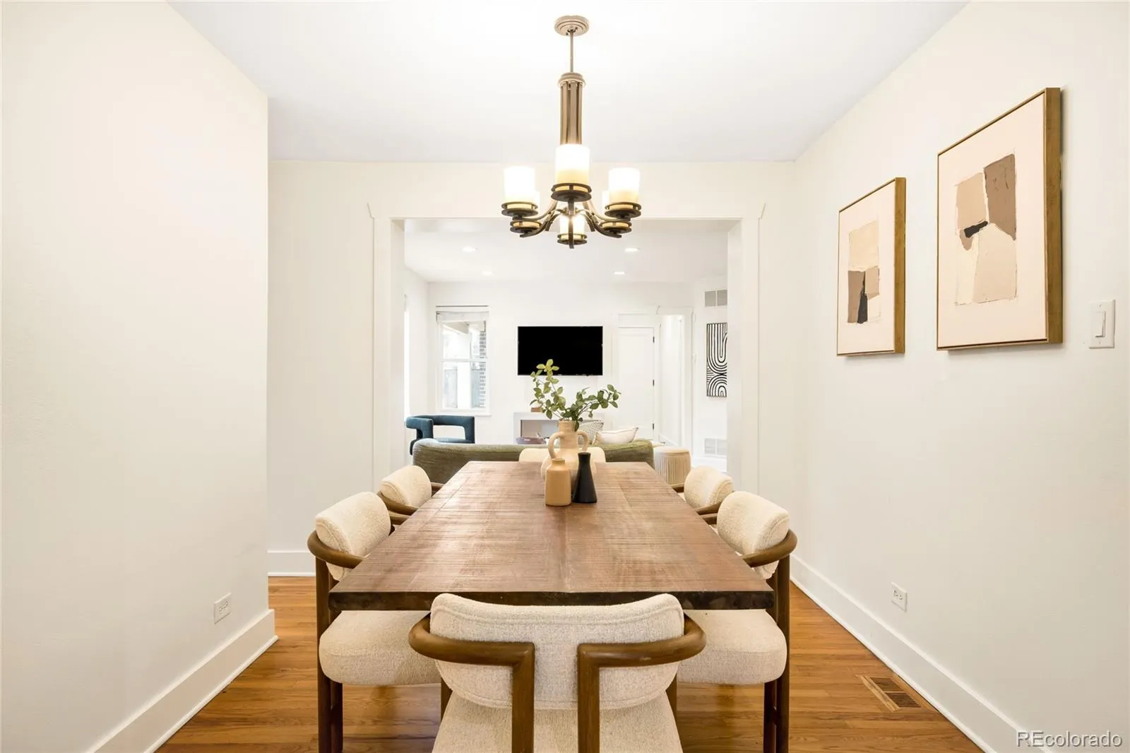 04092026214016 1600 10