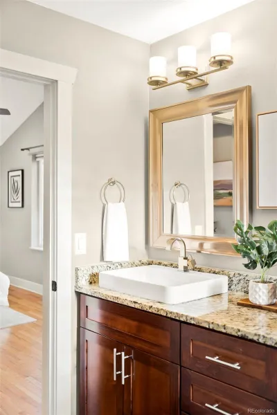 04092026214016 800 20