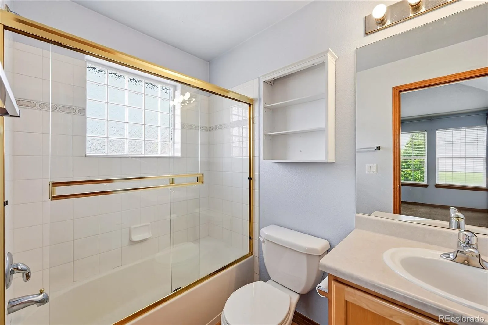 1428 S Dayton Circle Aurora CO 80247 MLS #REC4121688 06032026185154 1600 26