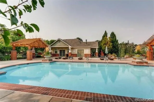 1428 S Dayton Circle Aurora CO 80247 MLS #REC4121688 06032026185154 640 15