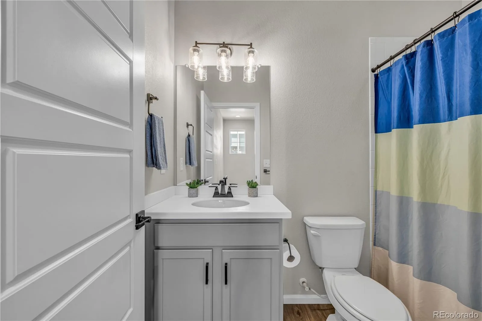5240 Routt Court #B Arvada CO 80002 MLS #REC4122087 06032026183853 1600 7