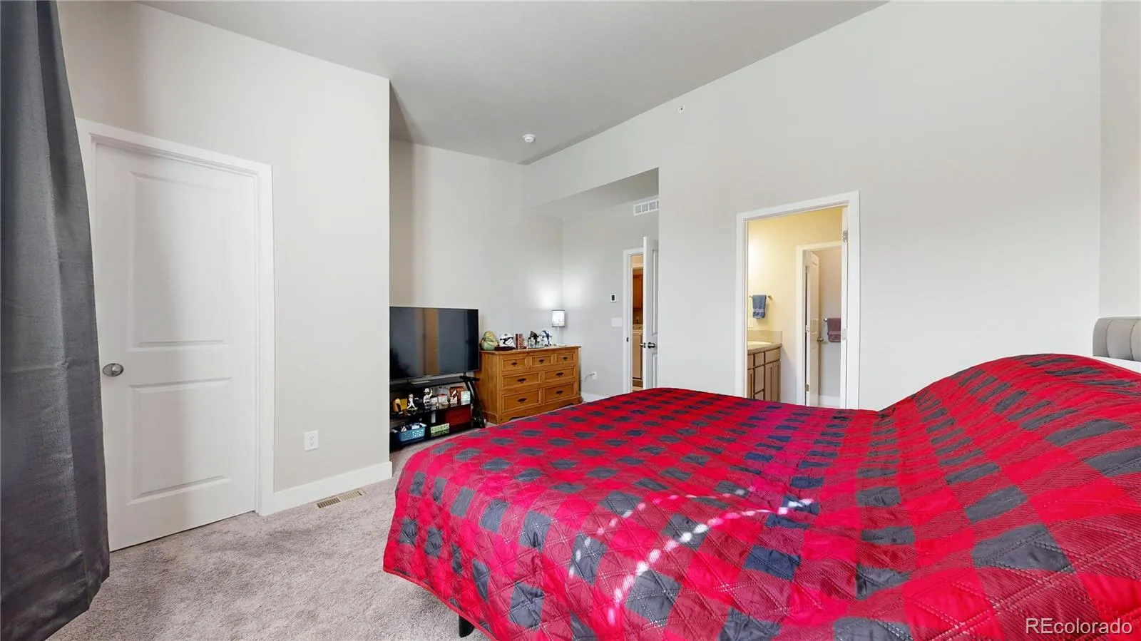 2768 W 68th Avenue Denver CO 80221 | MLS #REC4123094 05012026172513 1600 7