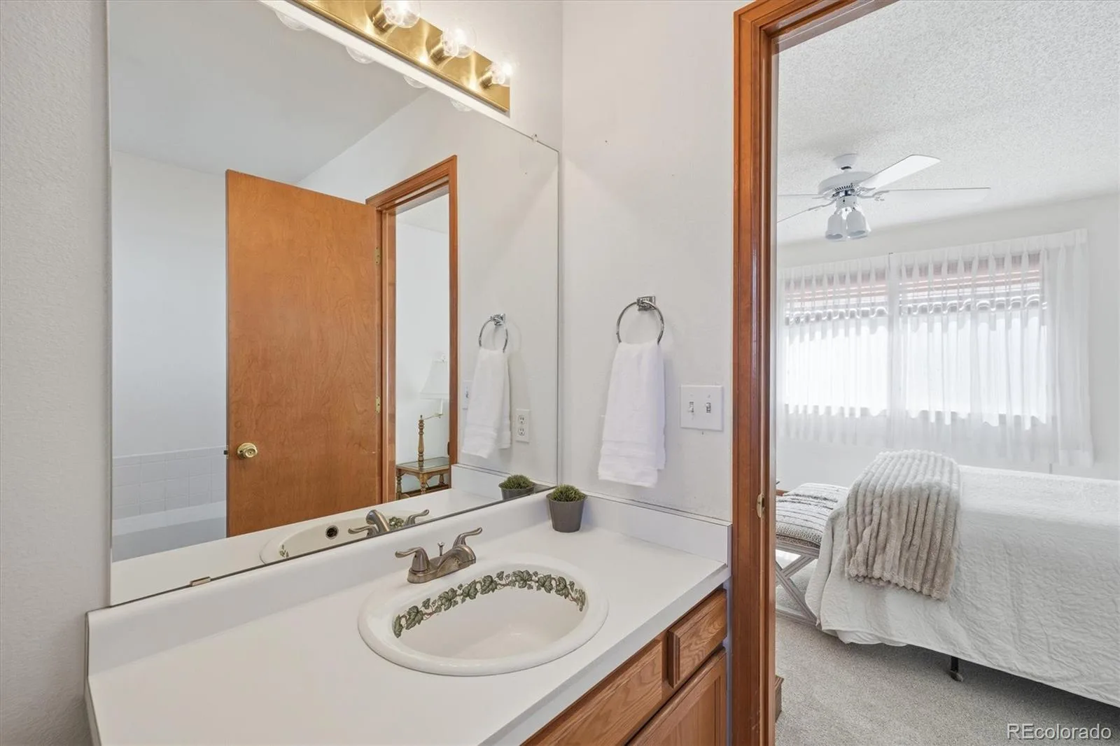 133 Rockaway Avenue Castle Rock CO 80104 | MLS #REC4123713 08282026174805 1600 24