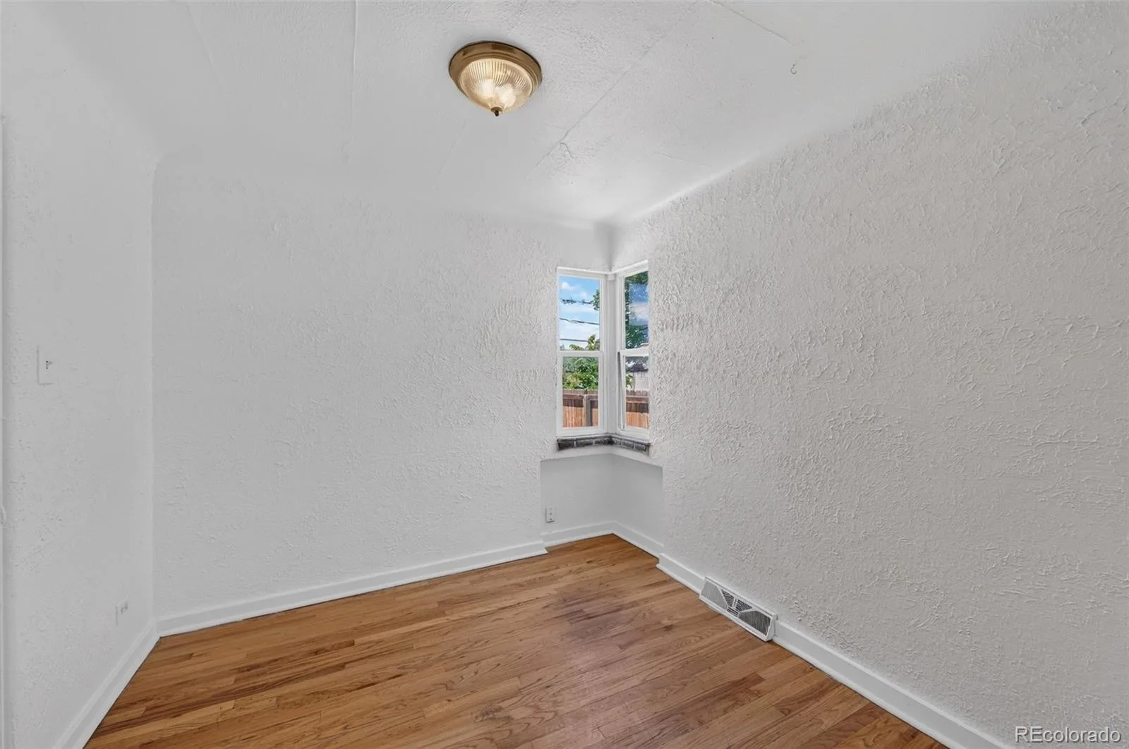3525 N Saint Paul Street Denver CO 80205 | MLS #REC4123942 07212026153358 1600 23