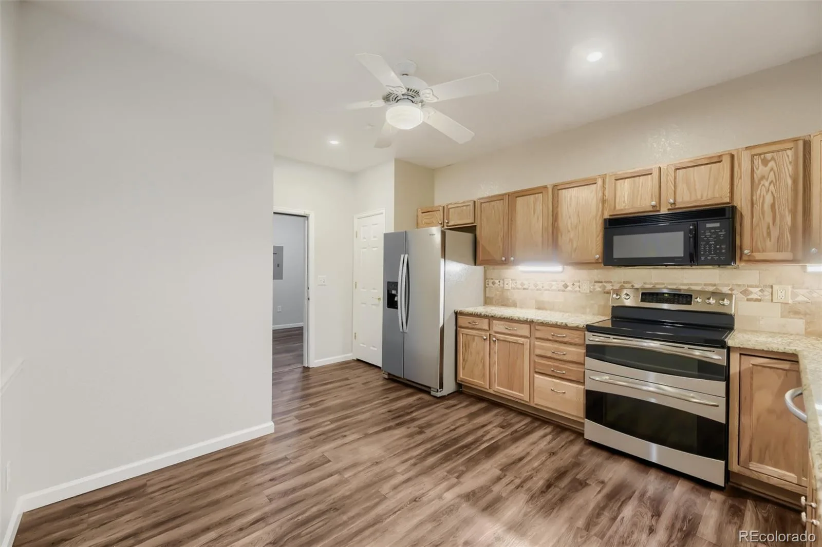 9856 W Freiburg Drive #G Littleton CO 80127 | MLS #REC4124966 07302026034541 1600 11