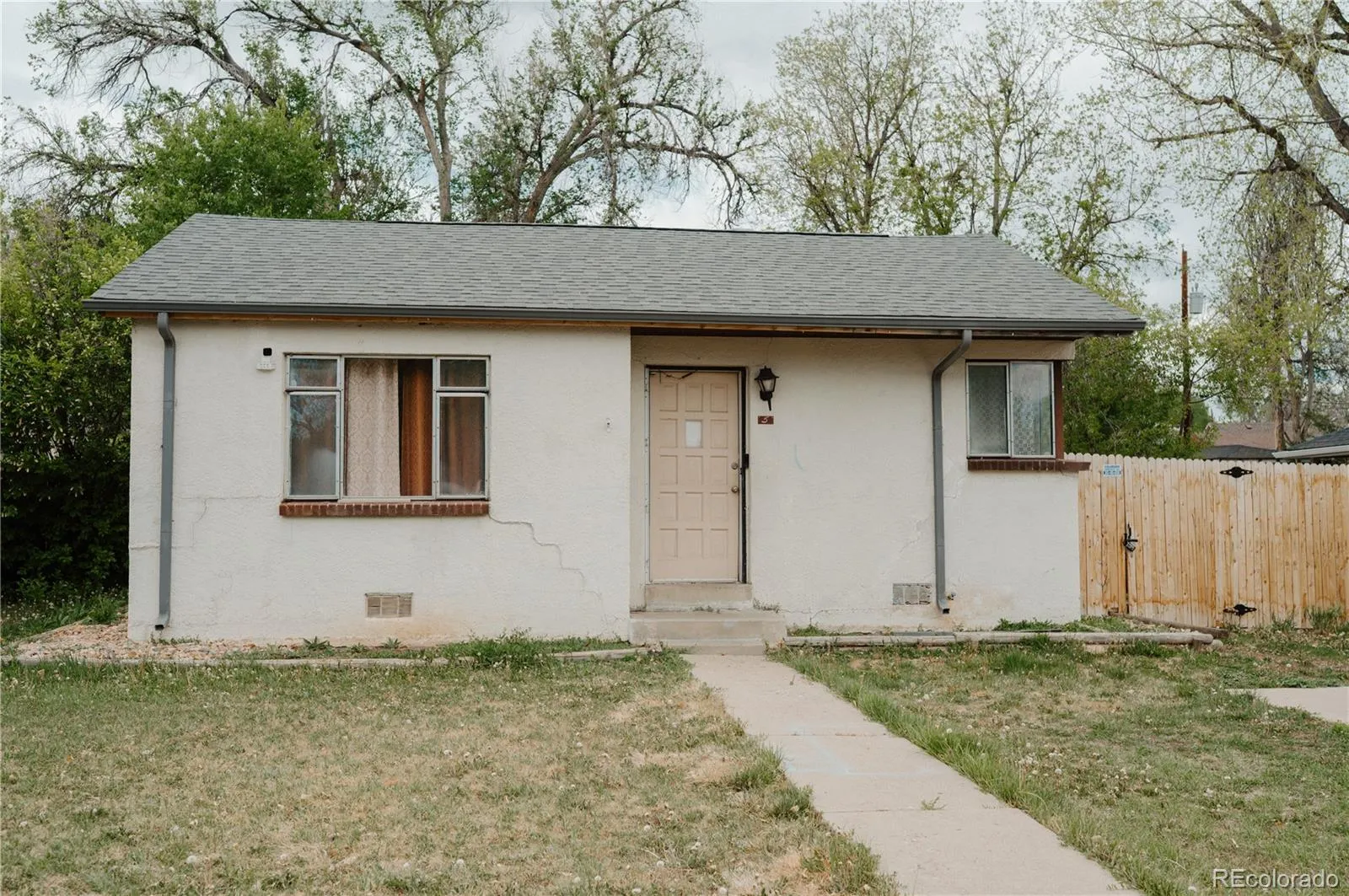 5 Stuart Street Denver CO 80219 MLS #REC4126821 04242026024959 1600 1