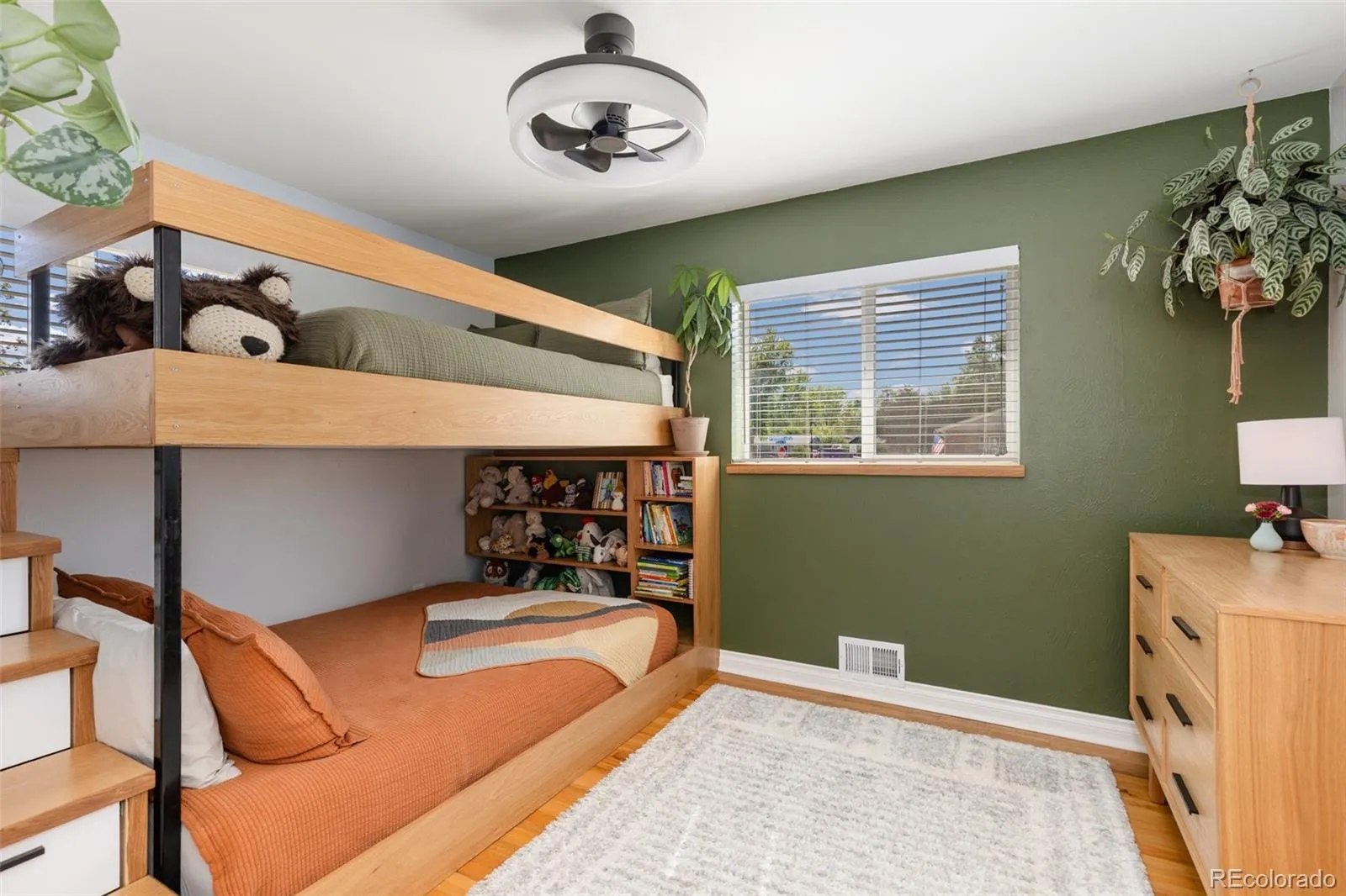 6110 Brooks Drive Arvada CO 80004 MLS #REC4131861 05152026034538 1600 10