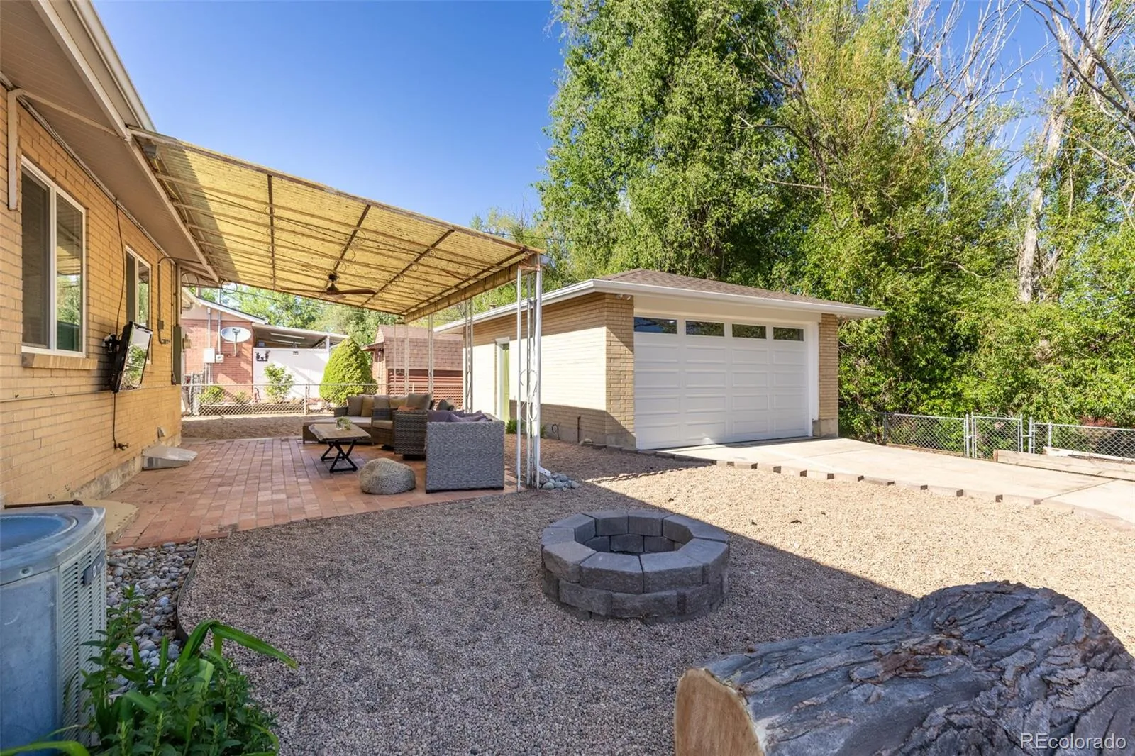 6110 Brooks Drive Arvada CO 80004 MLS #REC4131861 05152026034538 1600 23