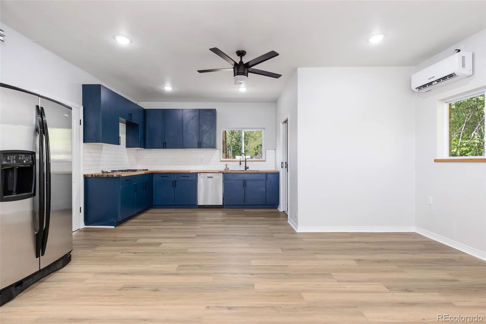 6110 Brooks Drive Arvada CO 80004 MLS #REC4131861 05152026034538 1600 25