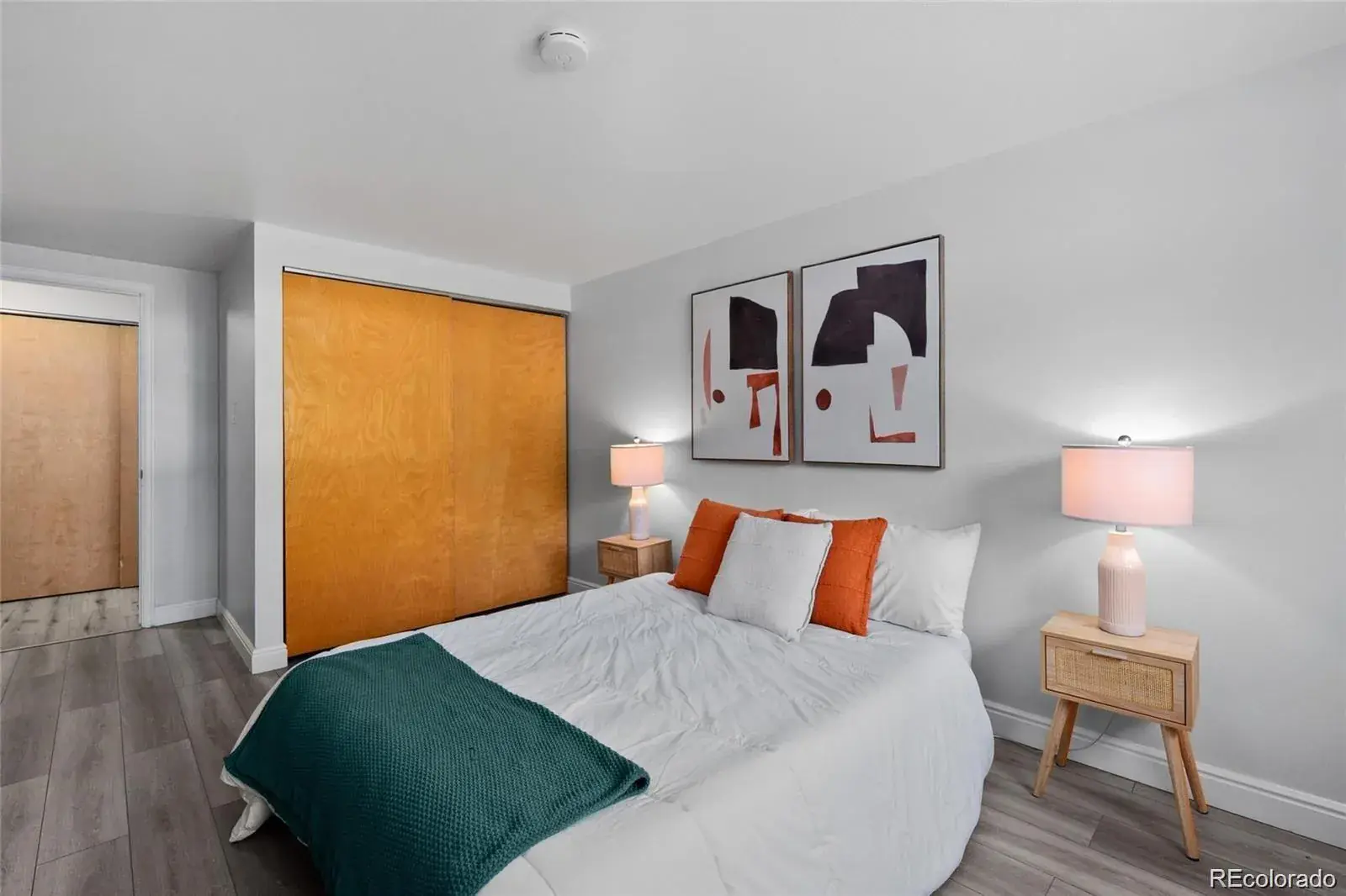 1260 York Street #105 Denver CO 80206 MLS #REC4132106 01302026010359 1600 9