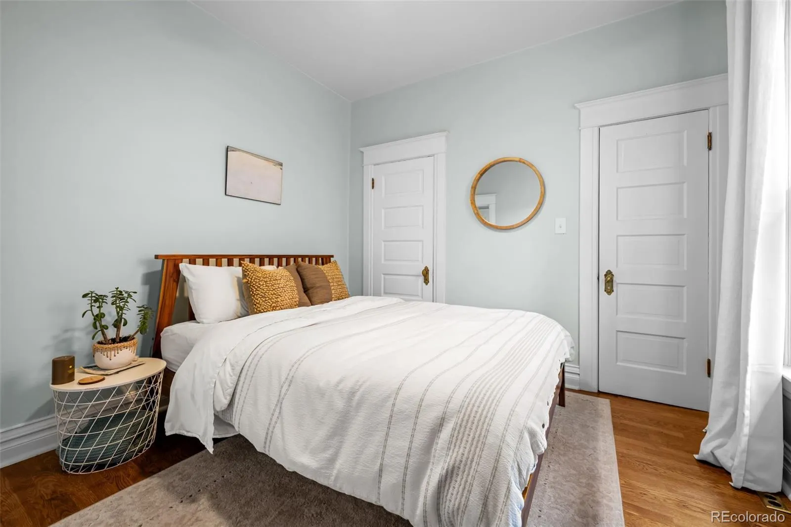 04062026215205 1600 23