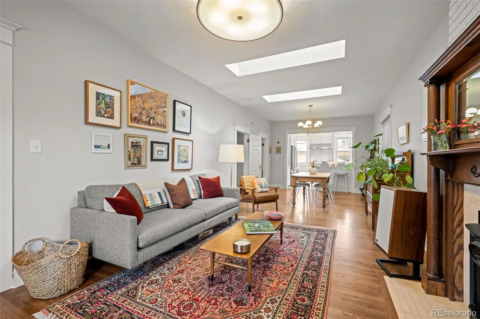 04062026215205 1600 7