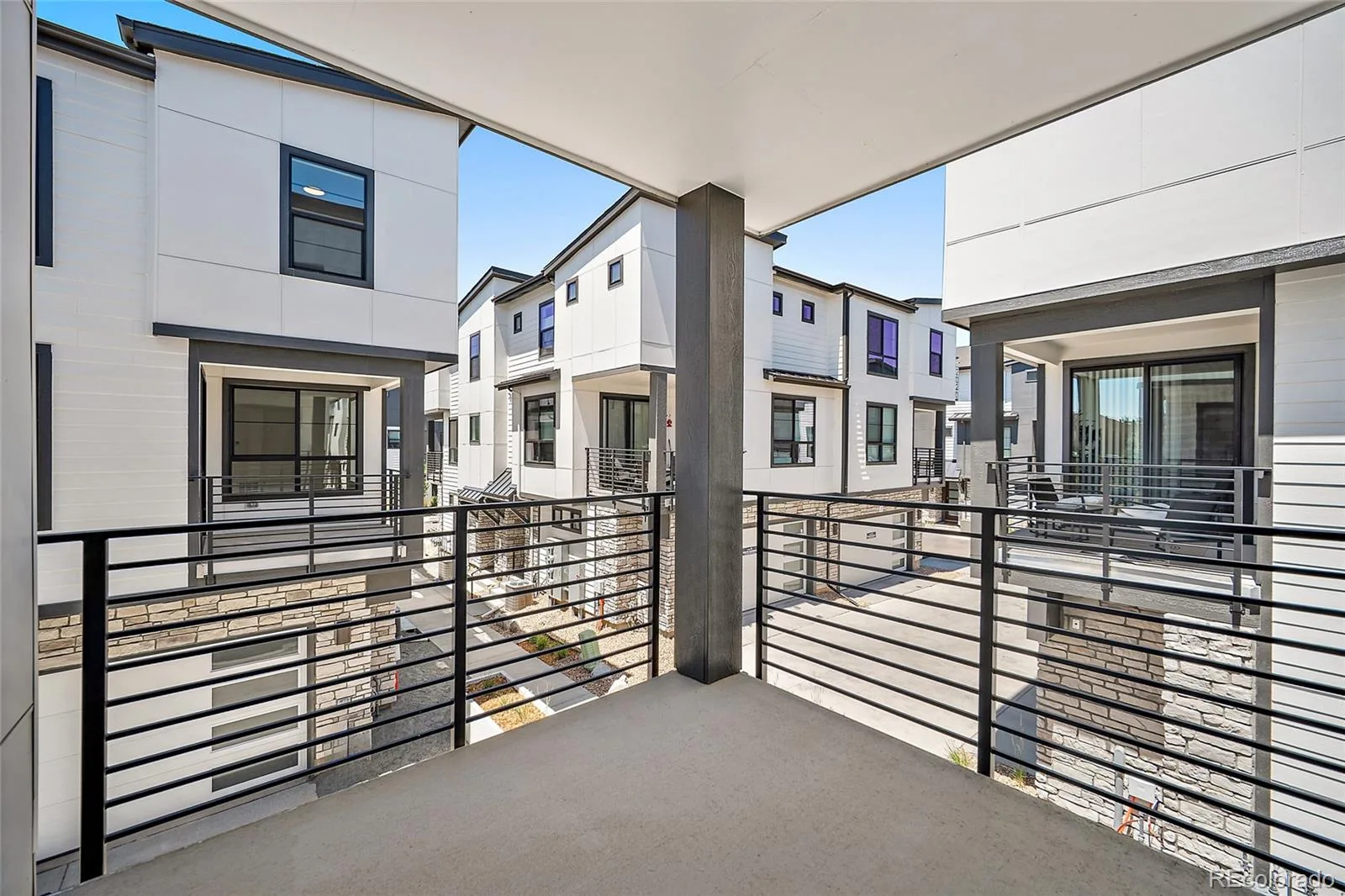 2060 S Holly Street #1 Denver CO 80222 | MLS #REC4133149 07172026181117 1600 13