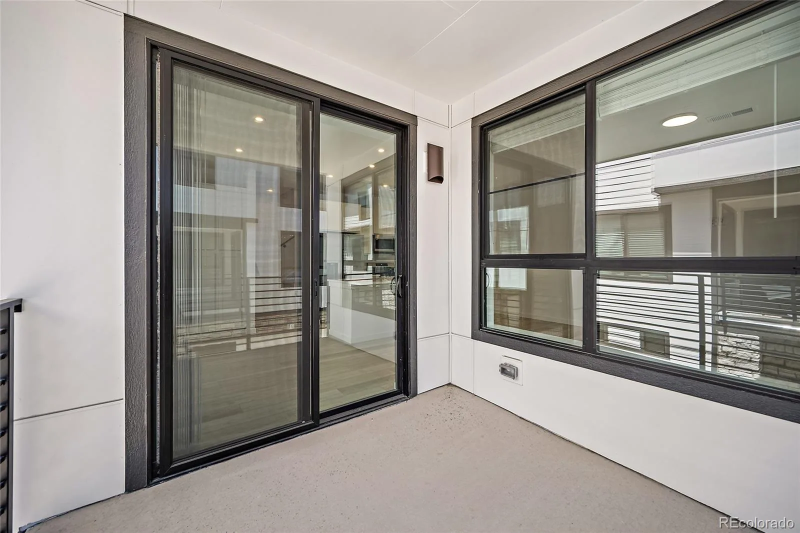 2060 S Holly Street #1 Denver CO 80222 | MLS #REC4133149 07172026181117 1600 14