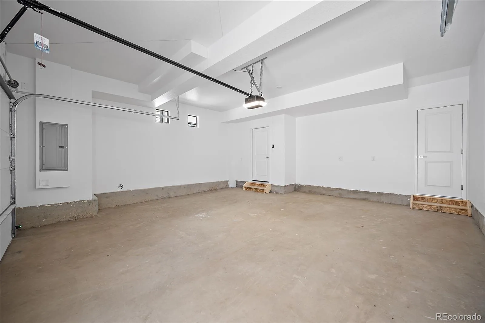 2060 S Holly Street #1 Denver CO 80222 | MLS #REC4133149 07172026181117 1600 26
