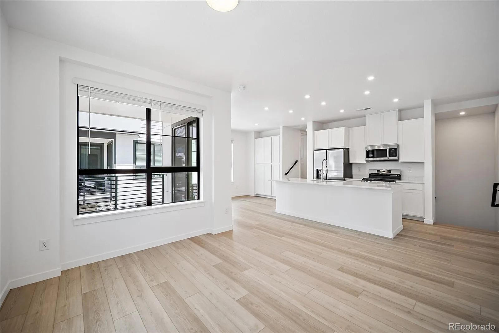 2060 S Holly Street #1 Denver CO 80222 | MLS #REC4133149 07172026181117 1600 6