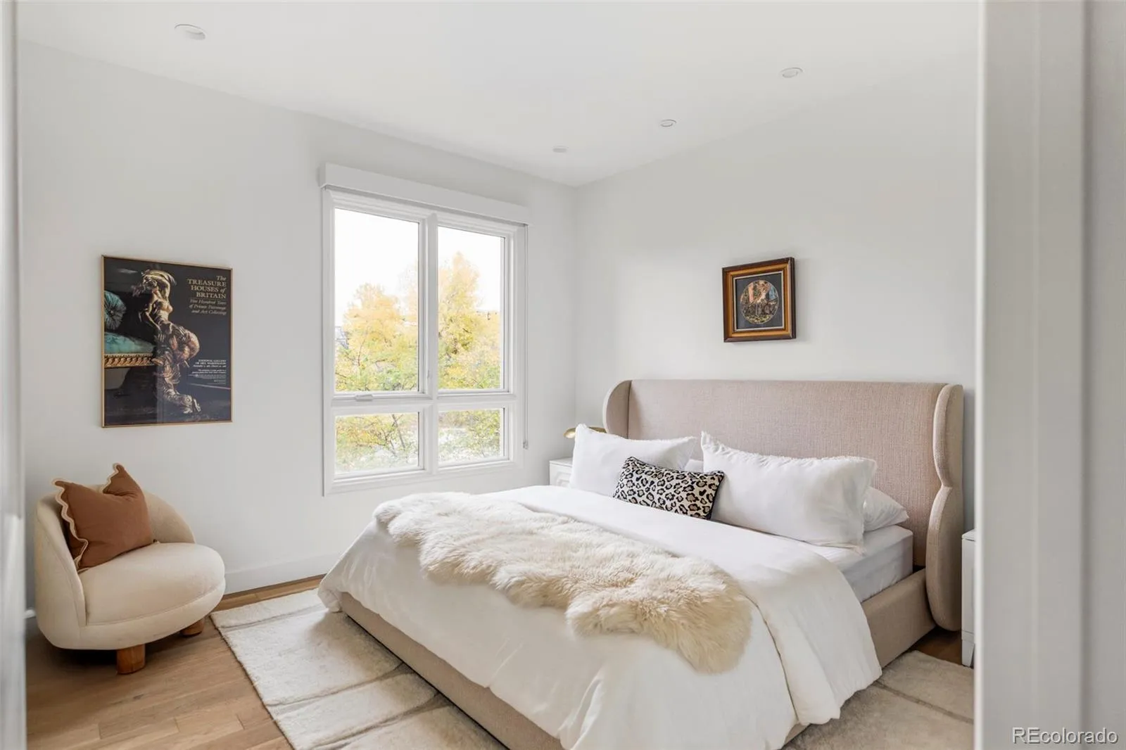 04222026180443 1600 18