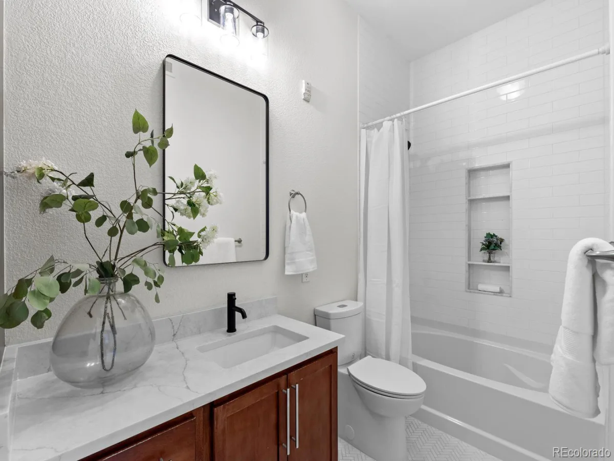 10111 Inverness Main Street #316 Englewood CO 80112 | MLS #REC4134163 07052026035228 1200 29