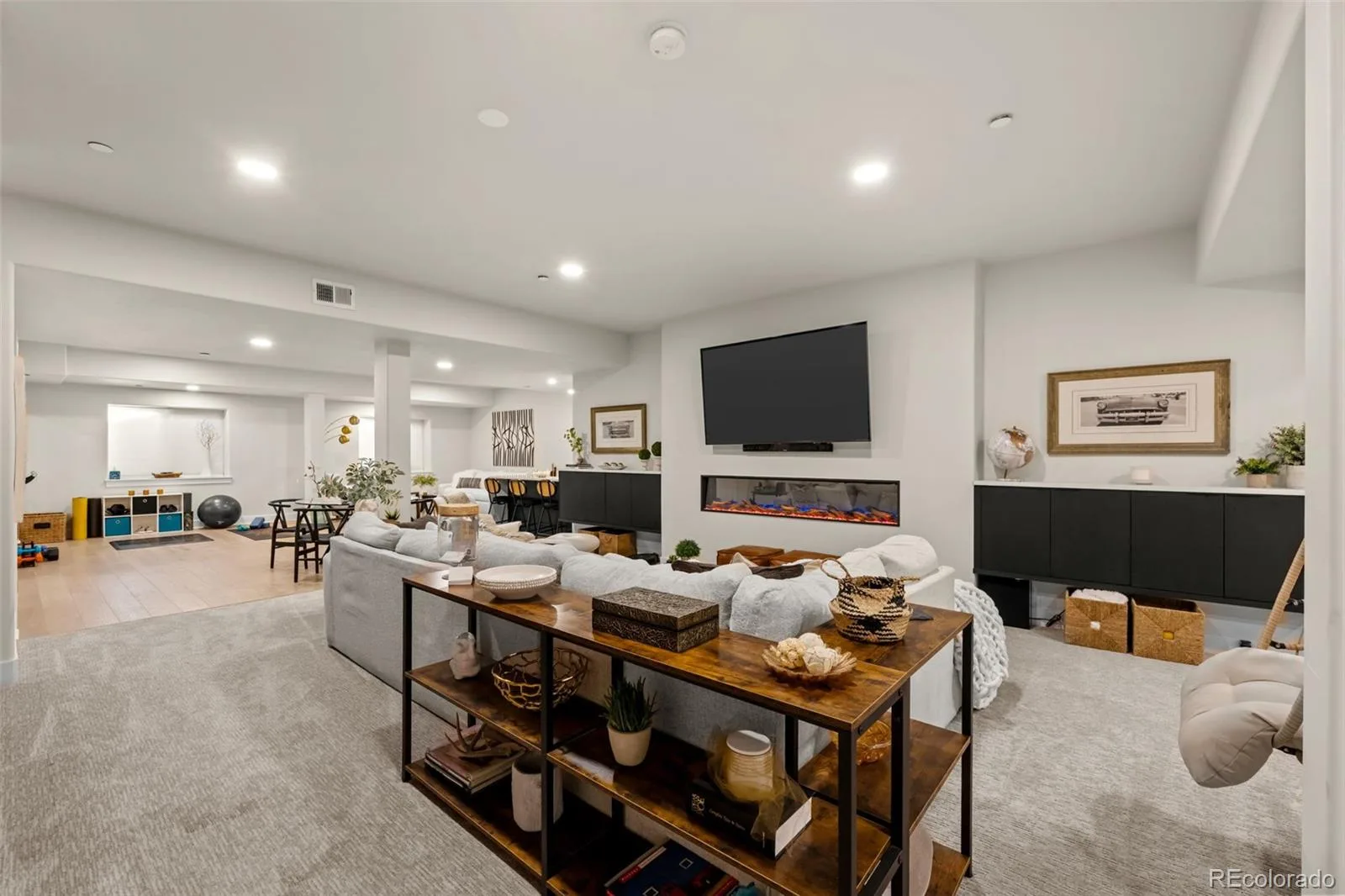 14335 Navajo Street Westminster CO 80023 | MLS #REC4134935 08042026200906 1600 32