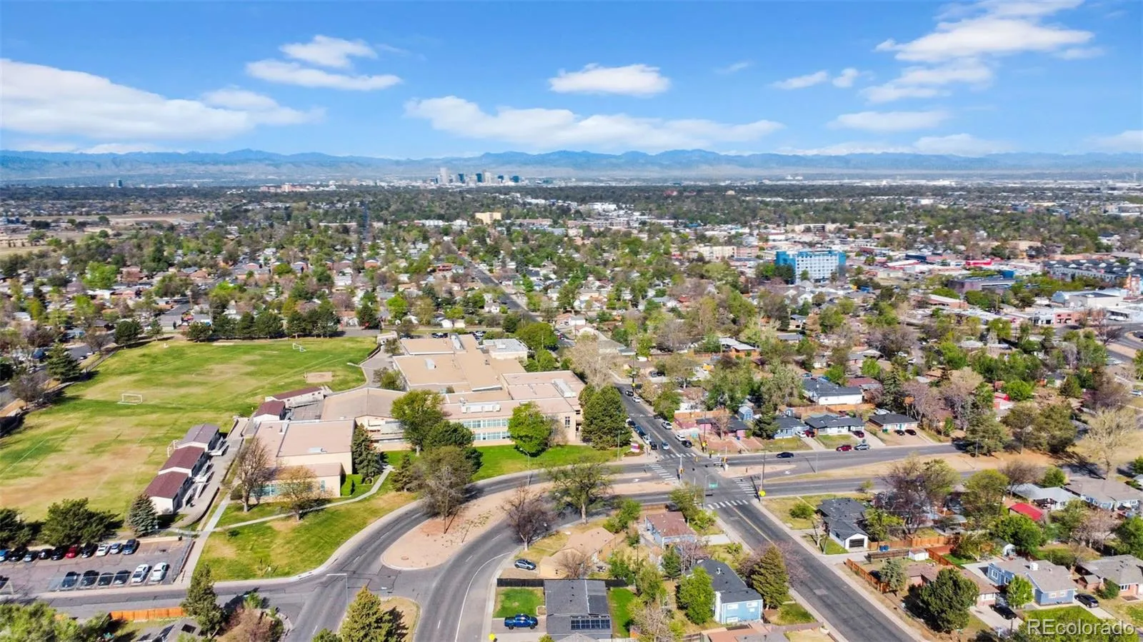 1201 Hanover Street Aurora CO 80010 MLS #REC4135169 04232026192452 1600 16