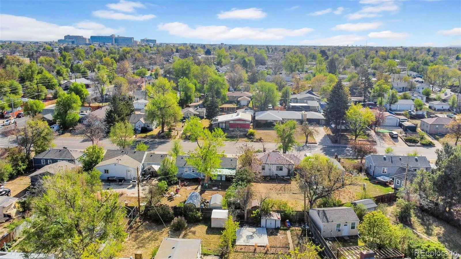 1201 Hanover Street Aurora CO 80010 MLS #REC4135169 04232026192452 1600 19