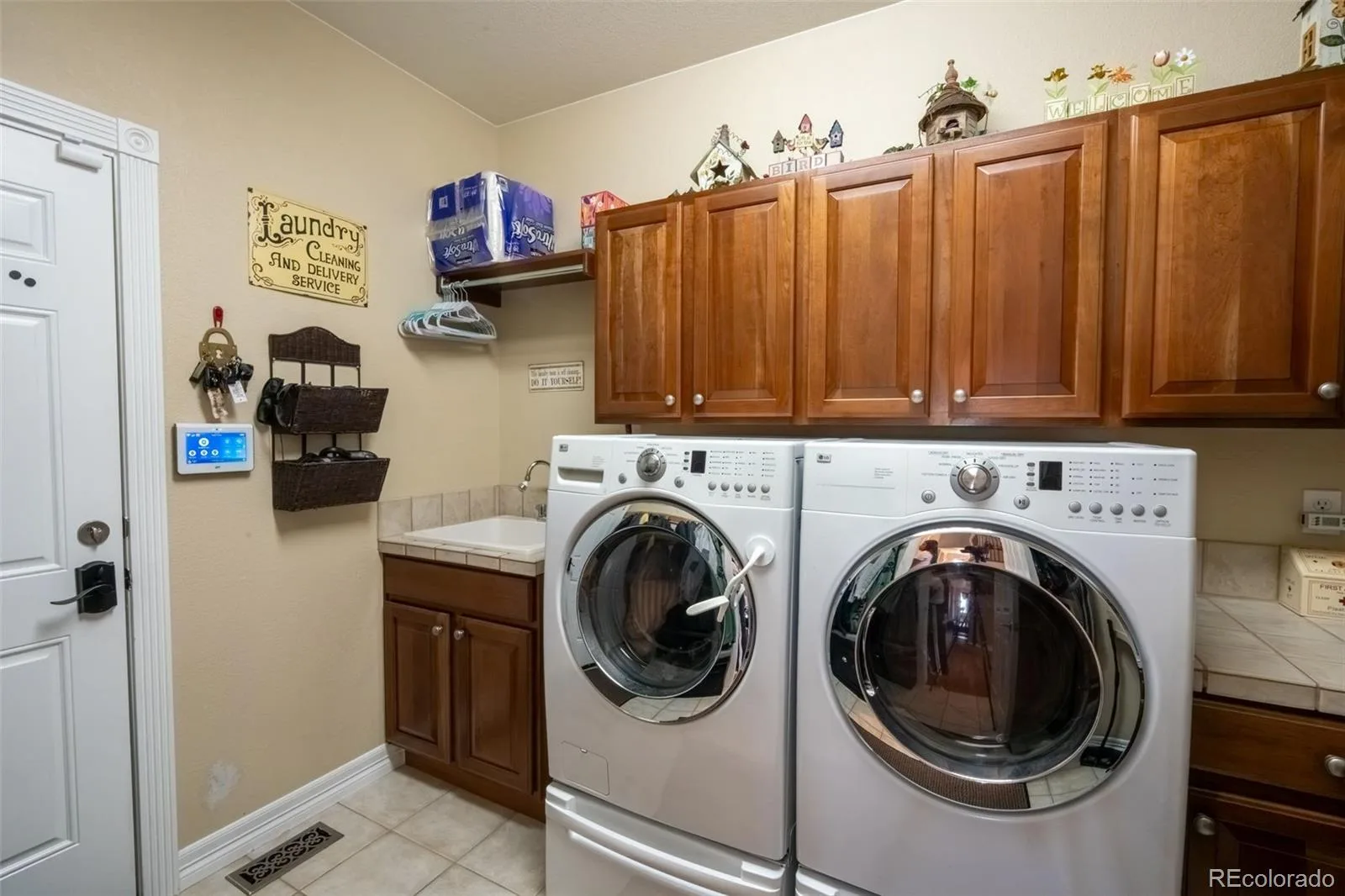 2385 Antelope Ridge Trail Parker CO 80138 | MLS #REC4136202 08222026033520 1600 40