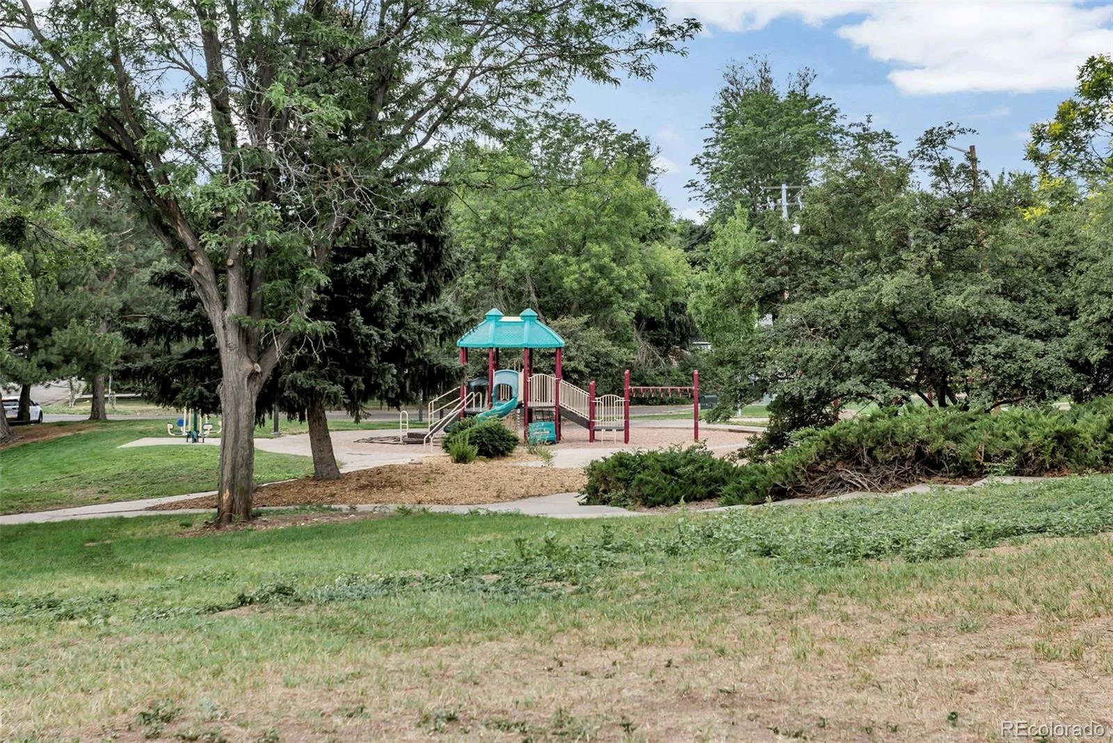 8726 W 54th Place Arvada CO 80002 | MLS #REC4140111 07272026210629 1600 4