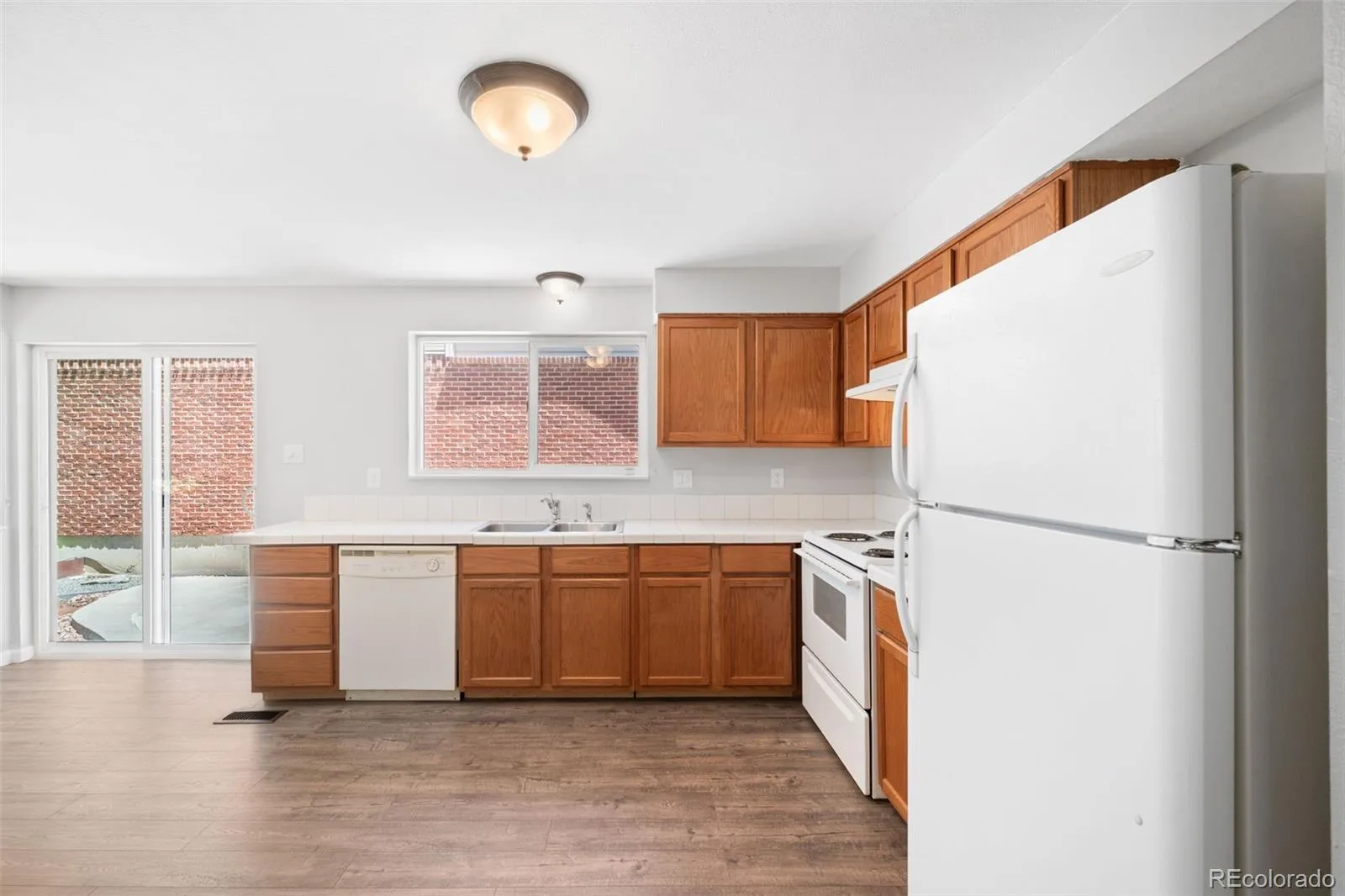 13375 W 69th Place Arvada CO 80004 | MLS #REC4140155 07202026185226 1600 12