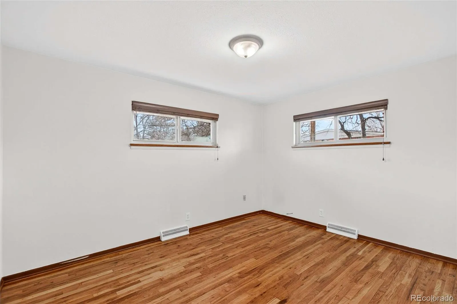 1880 S Monaco Parkway Denver CO 80224 MLS #REC4142503 05132026205517 1600 14